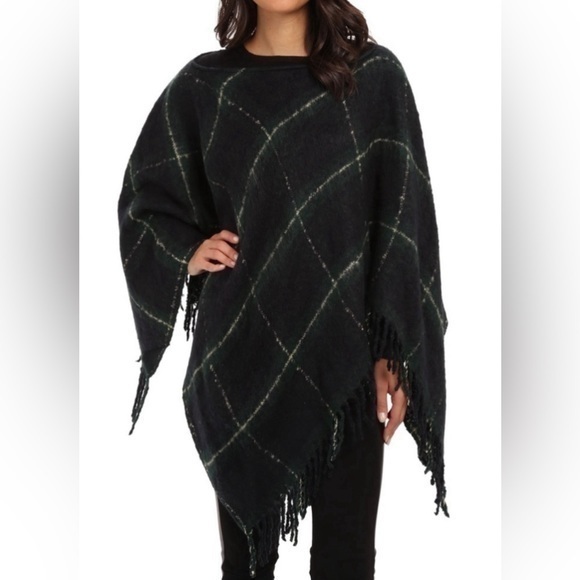 Lauren Ralph Lauren Navy Plaid‎ Poncho - Picture 1 of 6